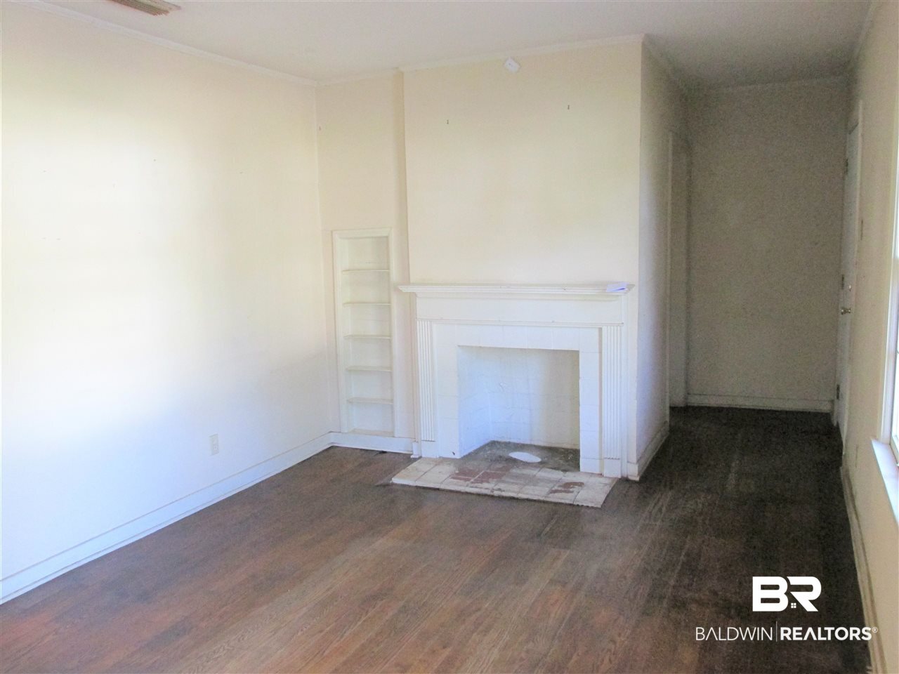 3055 Emogene Street Mobile, AL 36606 - Photo 3 of 18