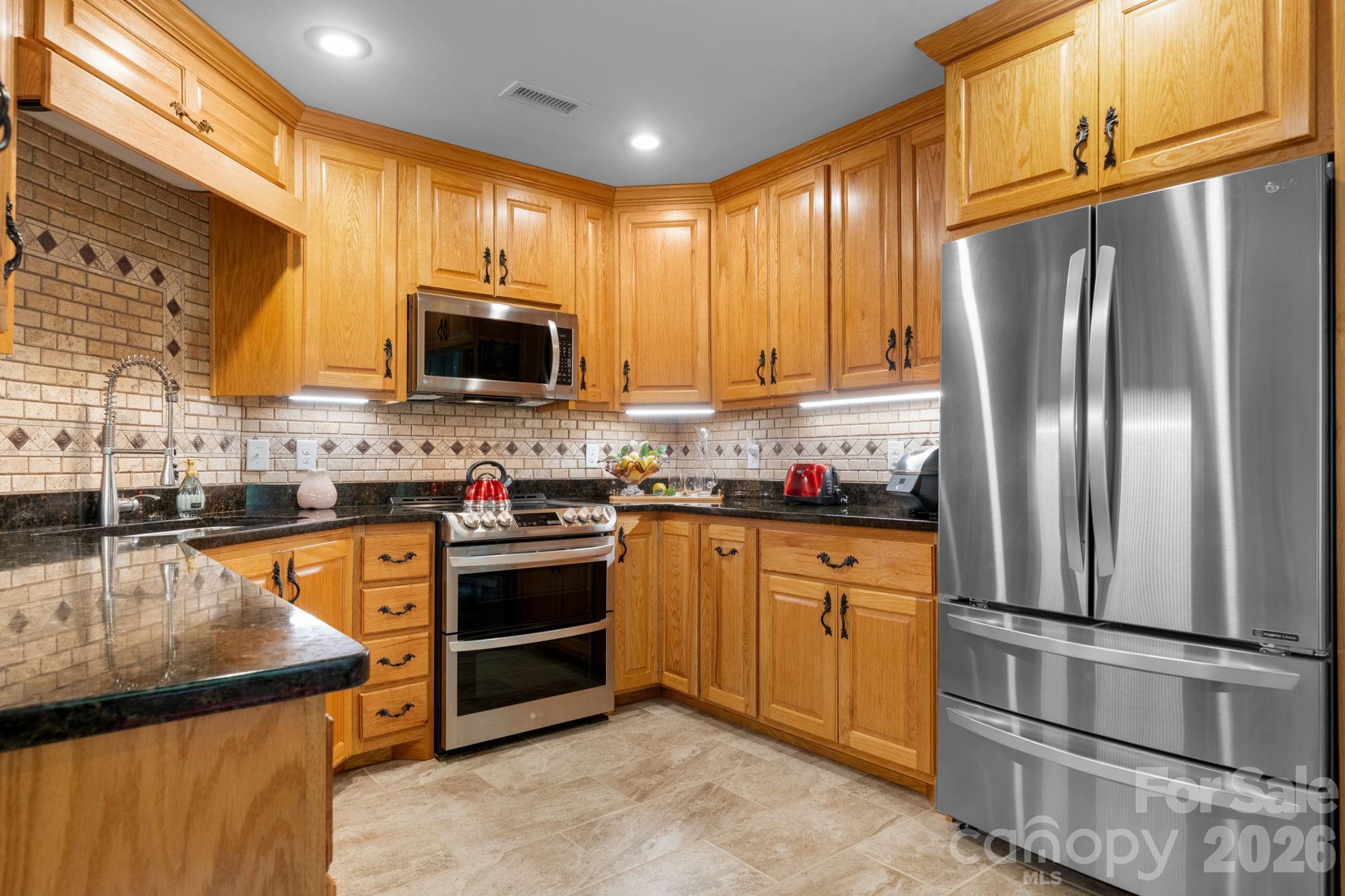 2956 Indian Grave Road Lenoir, NC 28645 - Photo 8 of 31