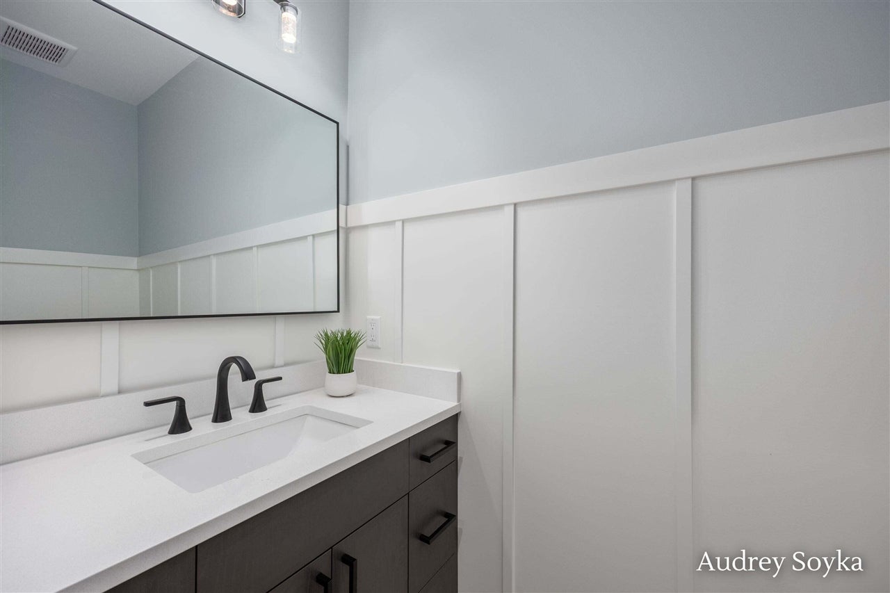 8234 Cascade Road Southeast Ada, MI 49301 - Photo 28 of 50 Gallery Image 28
