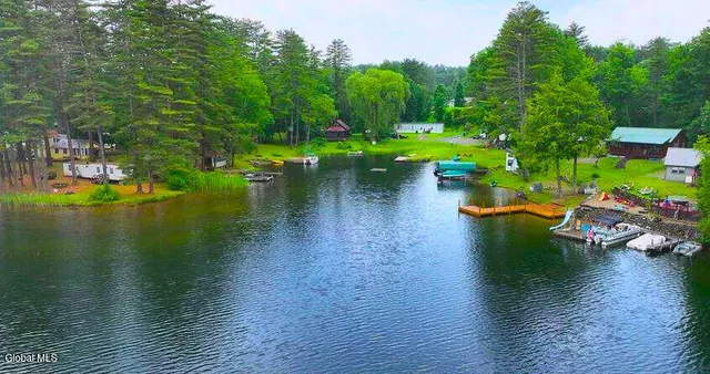 $279,999 | 302 Hadlock Pond Road, Fort Ann, NY 12827