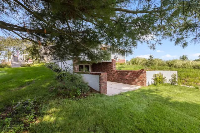 a view of a garden with houses
