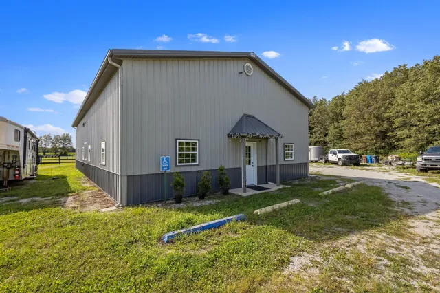 $949,900 | 15284 North 300 West, Wheatfield, IN 46392