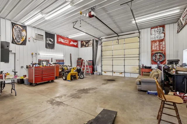 $949,900 | 15284 North 300 West, Wheatfield, IN 46392