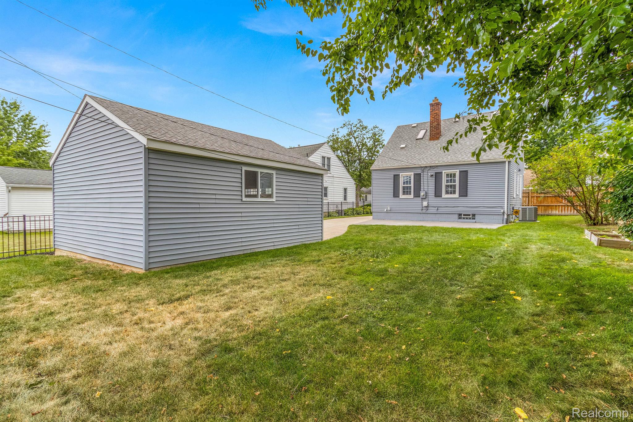 2756 Cumberland Road Berkley, MI 48072 - Photo 27 of 31 Gallery Image 27