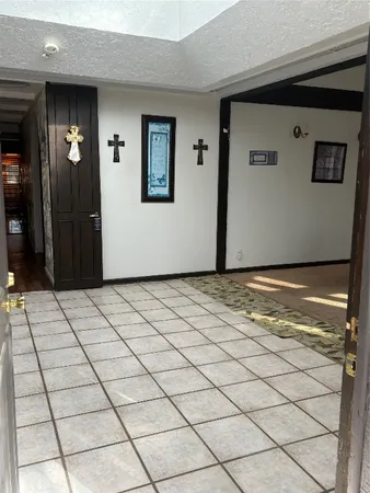 $450,000 | 2013 Deats Road, Dickinson, TX 77539