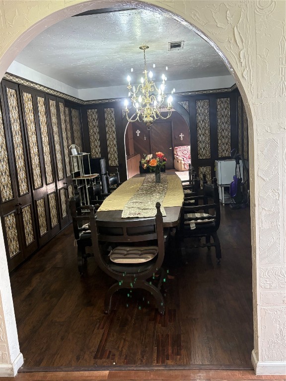 2013 Deats Road Dickinson, TX 77539 - Photo 34 of 50 a view of a dining room with furniture and wooden floor