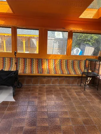 $450,000 | 2013 Deats Road, Dickinson, TX 77539