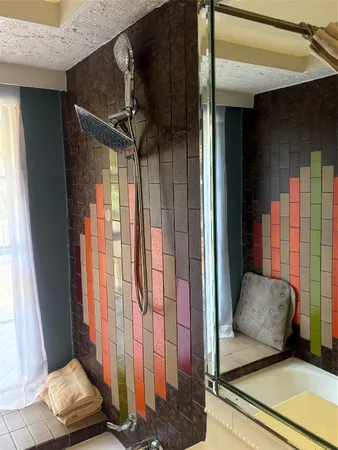 $450,000 | 2013 Deats Road, Dickinson, TX 77539