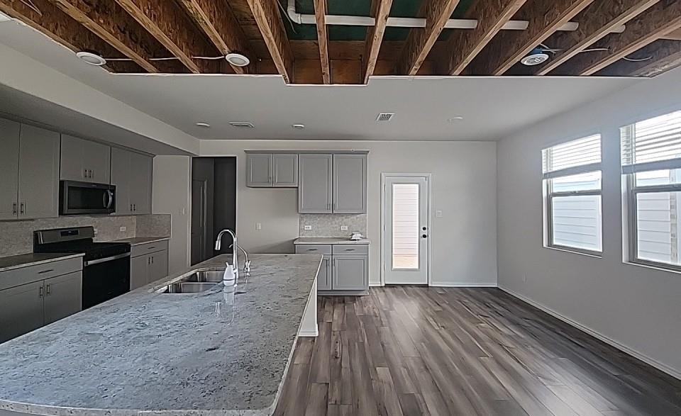 2713 Acadia Drive Corinth, TX 76210 - Photo 6 of 16