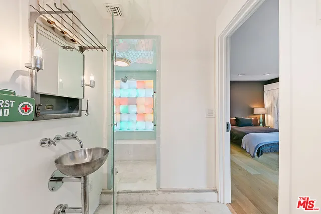 $40,000 | 27428 Pacific Coast Highway, Malibu, CA 90265