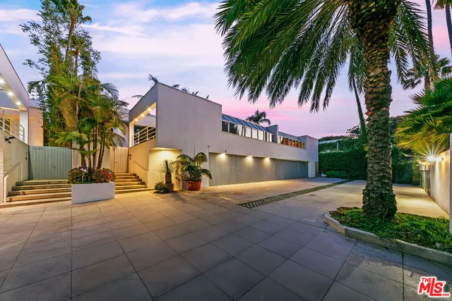 $40,000 | 27428 Pacific Coast Highway, Malibu, CA 90265