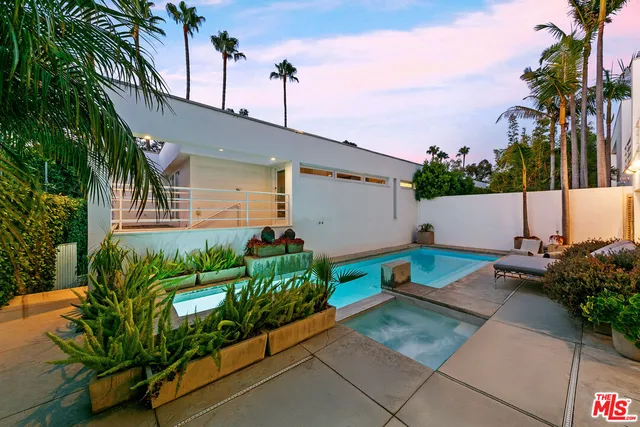 $40,000 | 27428 Pacific Coast Highway, Malibu, CA 90265