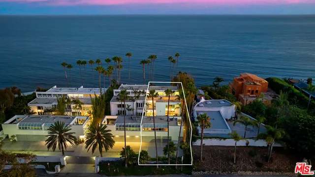 $40,000 | 27428 Pacific Coast Highway, Malibu, CA 90265