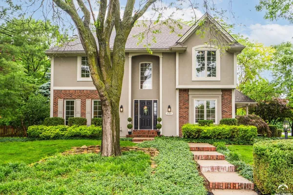 $547,500 | 2101 Riviera Drive, Lawrence, KS 66047