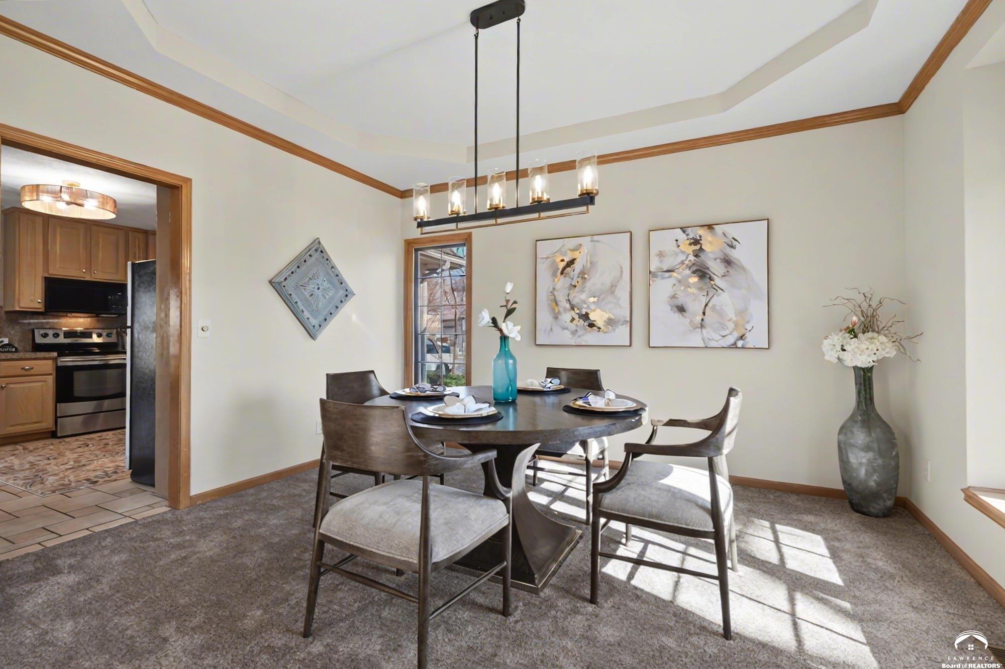 2101 Riviera Drive Lawrence, KS 66047 - Photo 13 of 27