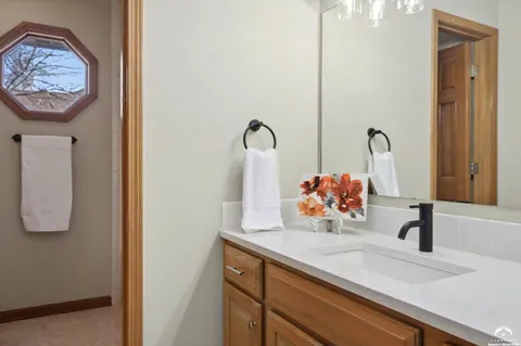 $547,500 | 2101 Riviera Drive, Lawrence, KS 66047