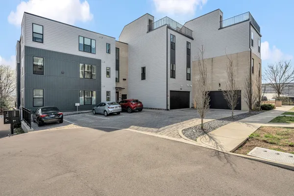 $274,900 | 519 27th Avenue North, Unit 101, Nashville, TN 37209