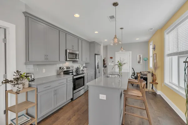 $274,900 | 519 27th Avenue North, Unit 101, Nashville, TN 37209