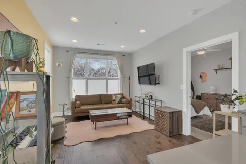 $274,900 | 519 27th Avenue North, Unit 101, Nashville, TN 37209