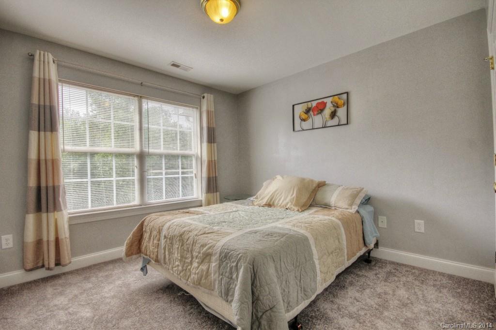 163 Forest Ridge Road, Unit 163 Mooresville, NC 28117 - Photo 8 of 12 Gallery Image 8