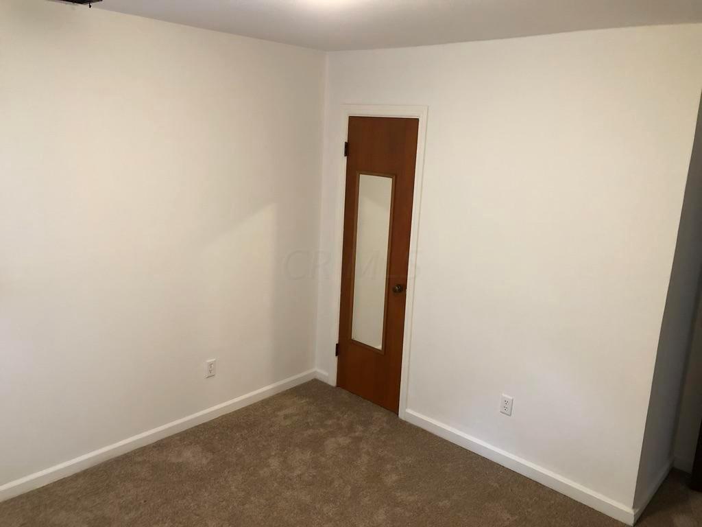 3177 Howey Road Columbus, OH 43224 - Photo 15 of 23