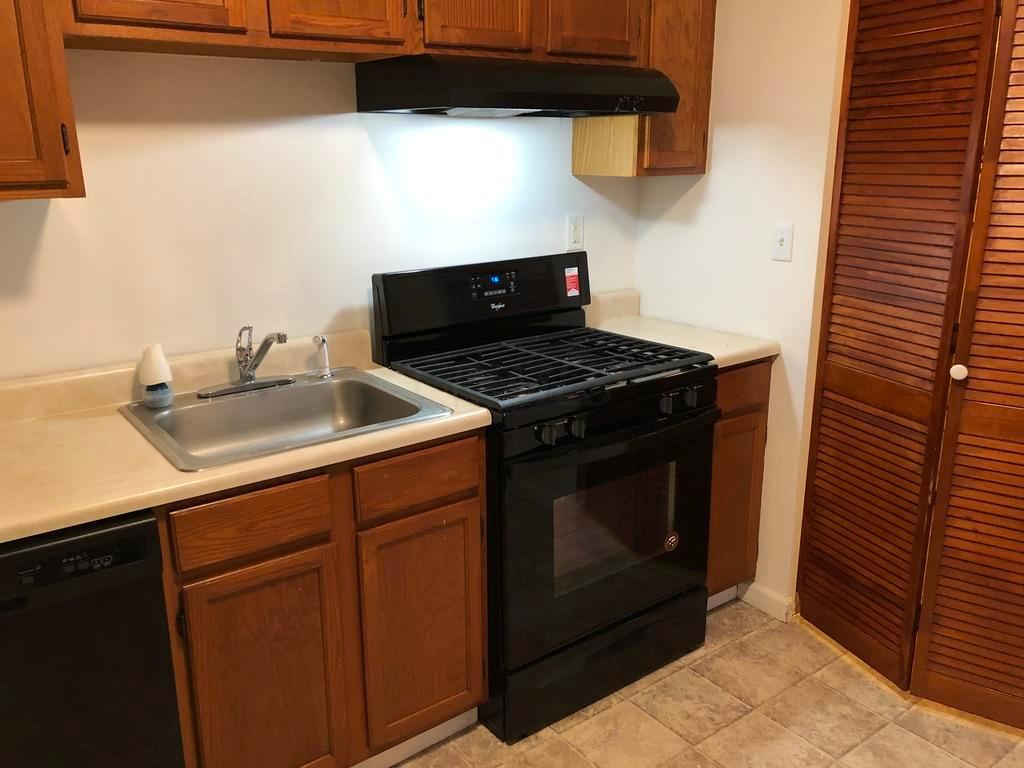 3177 Howey Road Columbus, OH 43224 - Photo 5 of 23