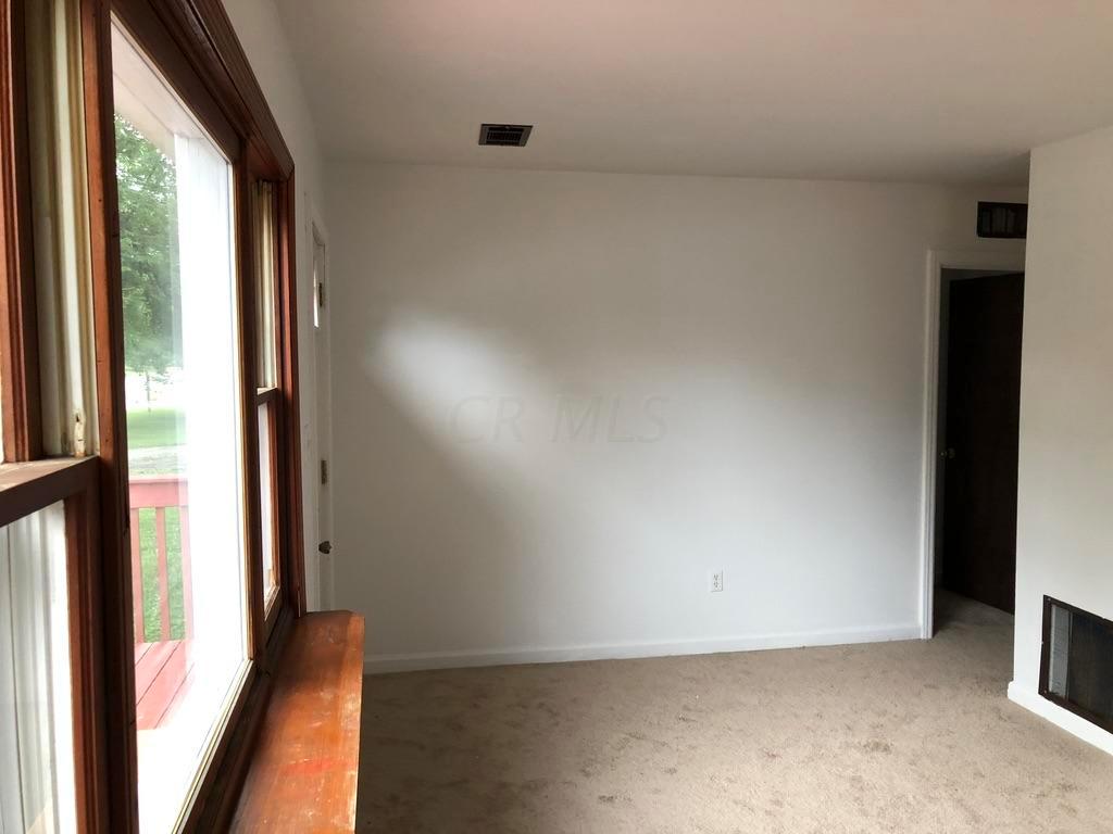 3177 Howey Road Columbus, OH 43224 - Photo 9 of 23
