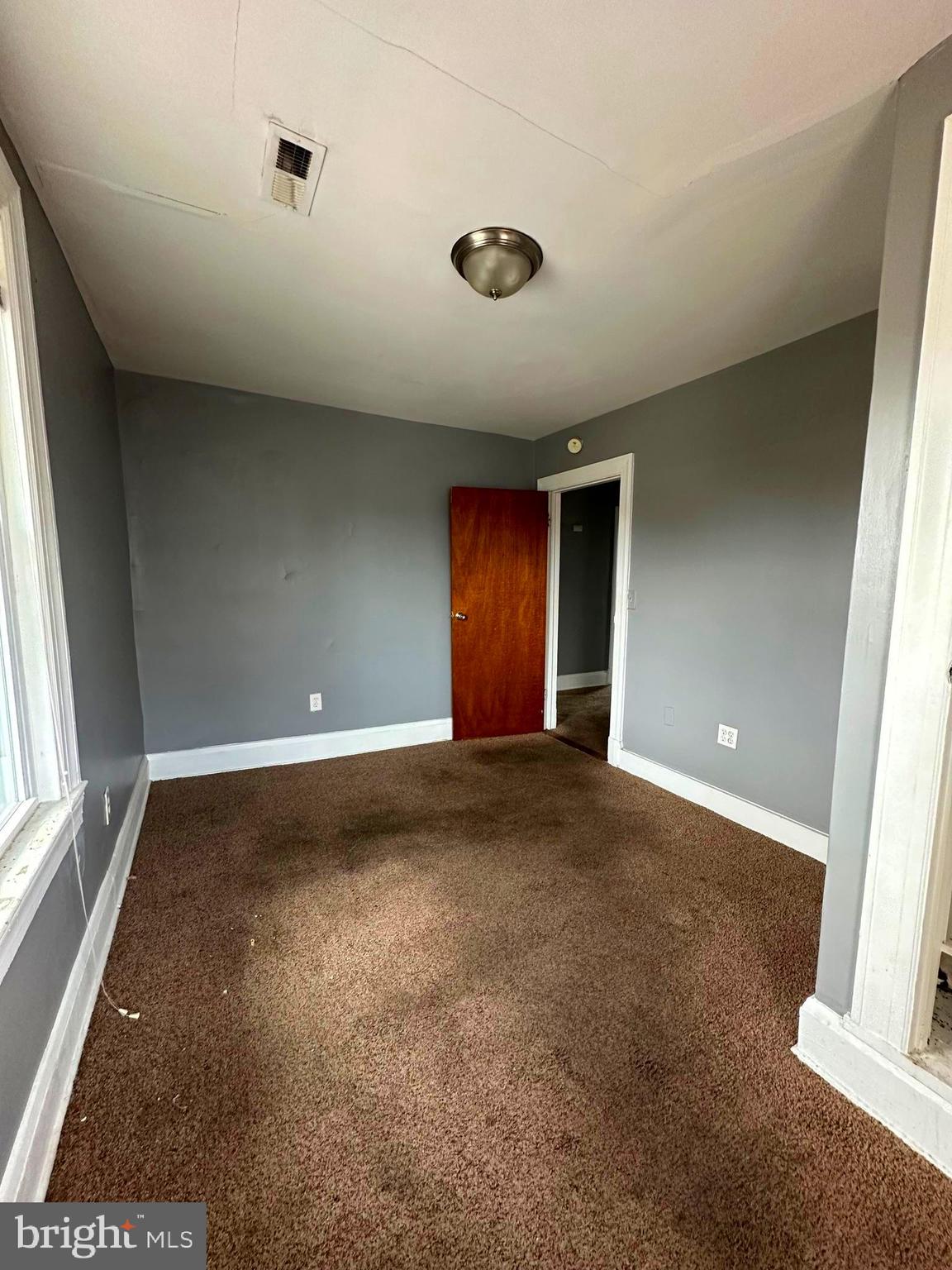 4902 Ritchie Highway Brooklyn, MD 21225 - Photo 5 of 25 1st Bedroom
