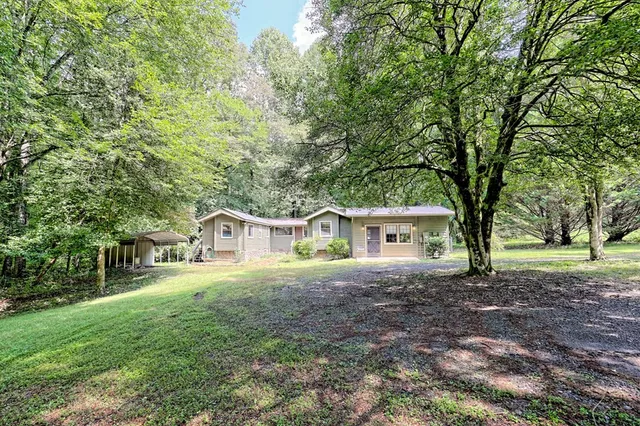 $235,900 | 641 Cold Branch Road, Hayesville, NC 28904