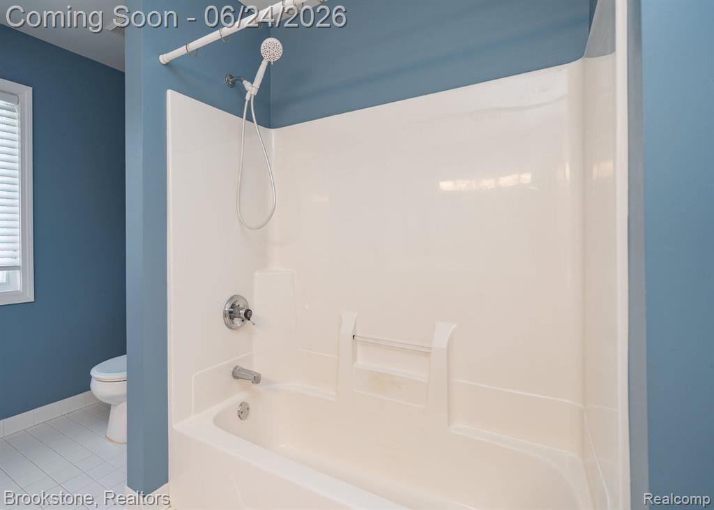 3812 Kossuth Road Lake Orion, MI 48360 - Photo 24 of 47