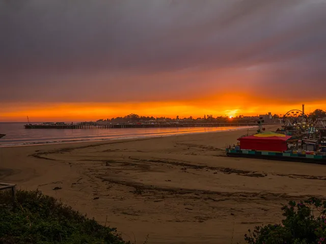 $1,950,000 | 1130 East Cliff Drive, Santa Cruz, CA 95062