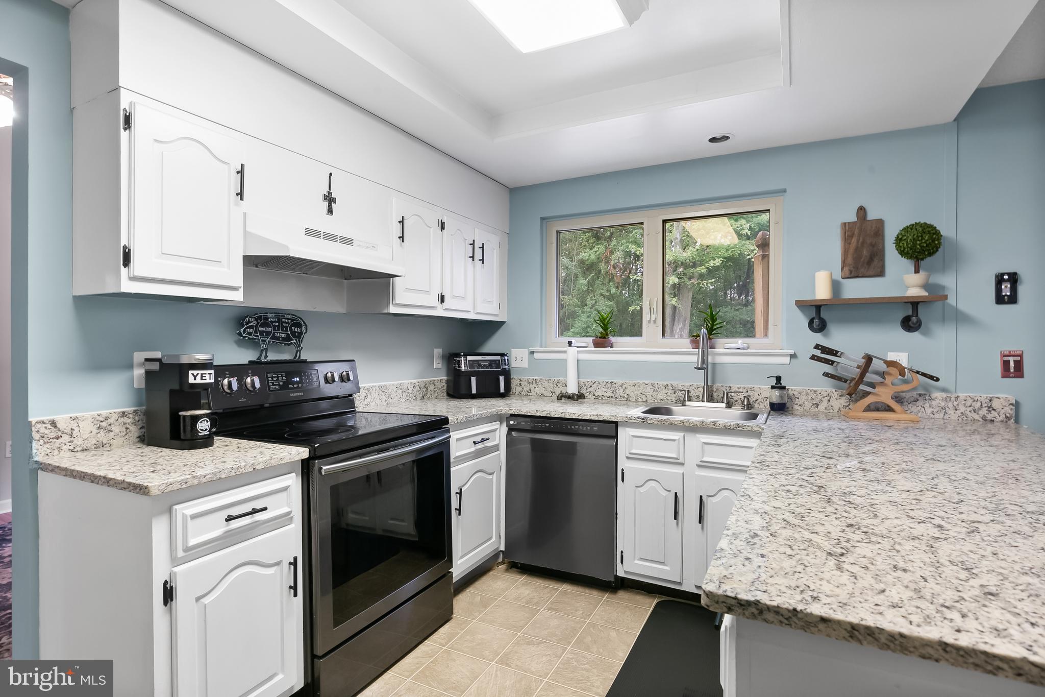 20 Pelham Road Marlton, NJ 08053 - Photo 13 of 37