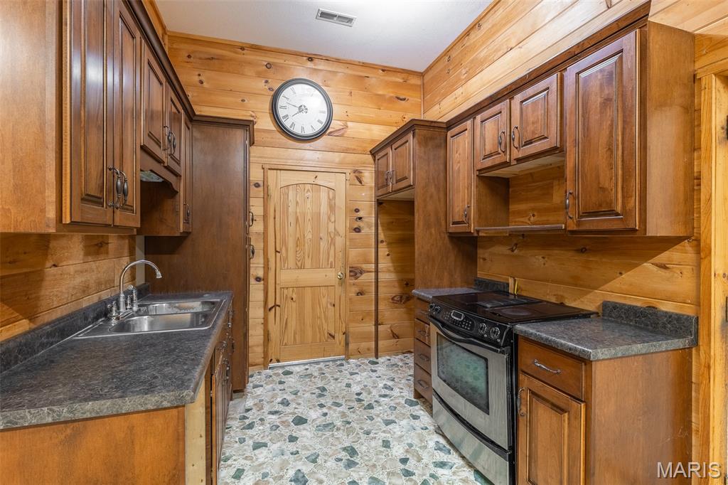 5914 State Route West Poplar Bluff, MO 63901 - Photo 5 of 13