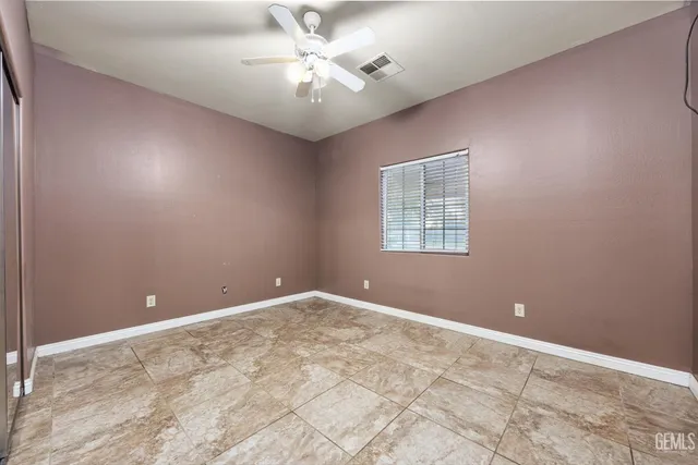 $899,999 | Undisclosed Address, Bakersfield, CA 93307