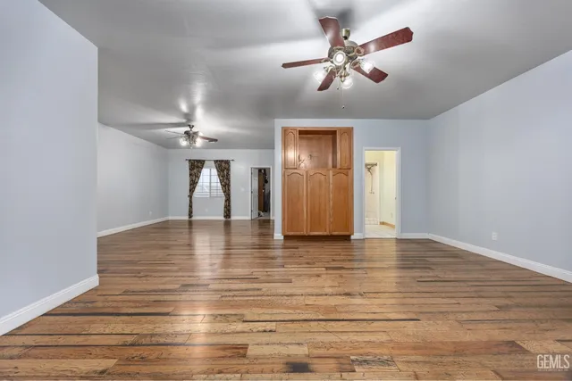 $899,999 | Undisclosed Address, Bakersfield, CA 93307