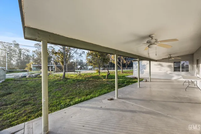 $899,999 | Undisclosed Address, Bakersfield, CA 93307