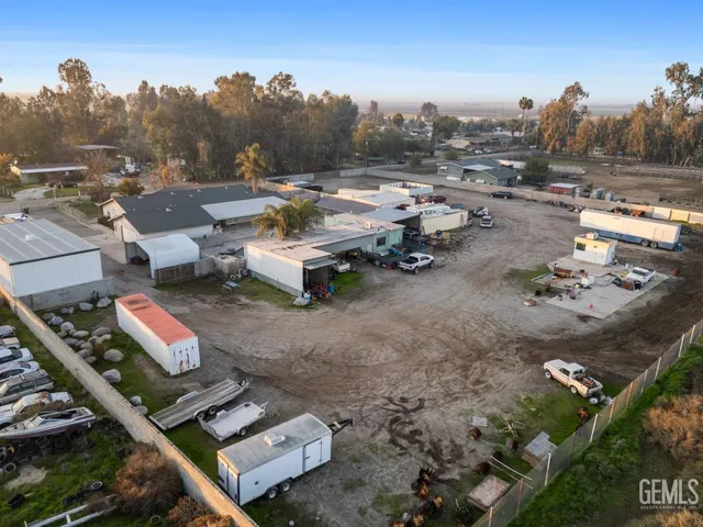 $899,999 | Undisclosed Address, Bakersfield, CA 93307