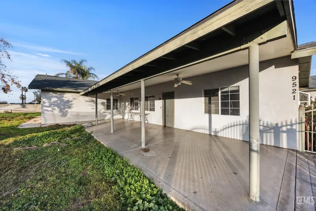 $899,999 | Undisclosed Address, Bakersfield, CA 93307