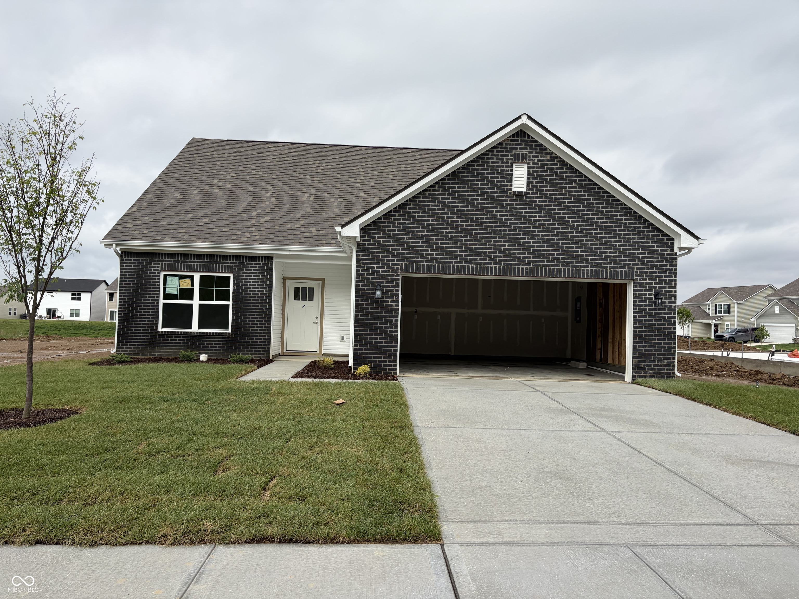 1611 Pebble Bch Drive Pendleton, IN 46064 - Photo 1 of 5