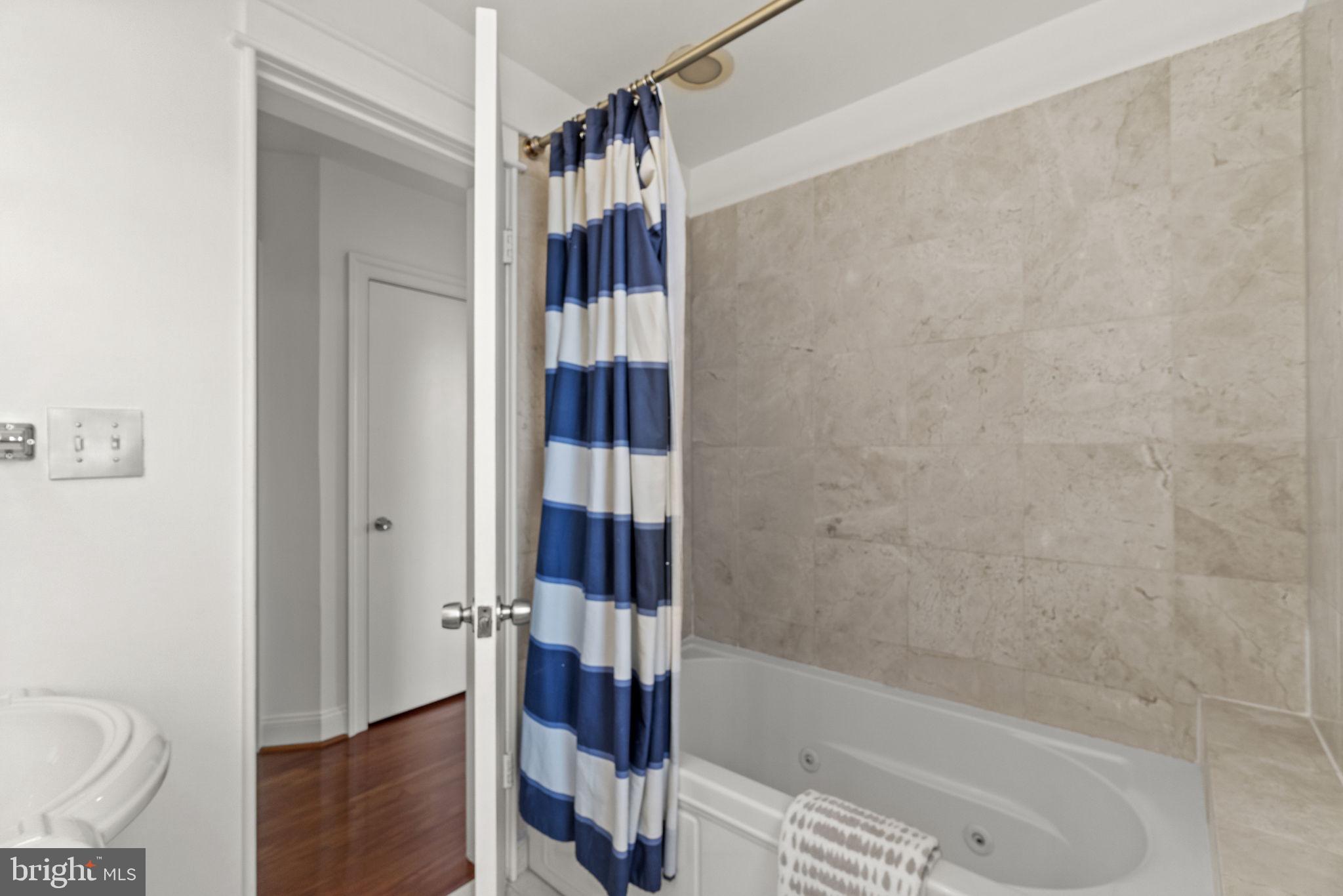 2001 16th Street Northwest, Unit 606 Washington, DC 20009 - Photo 19 of 34