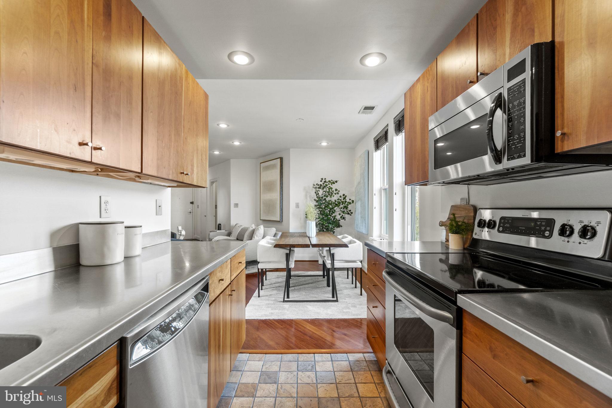 2001 16th Street Northwest, Unit 606 Washington, DC 20009 - Photo 8 of 34