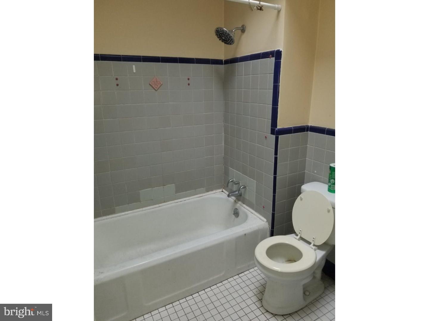 2641 Parma Road Philadelphia, PA 19131 - Photo 9 of 9 Bathroom