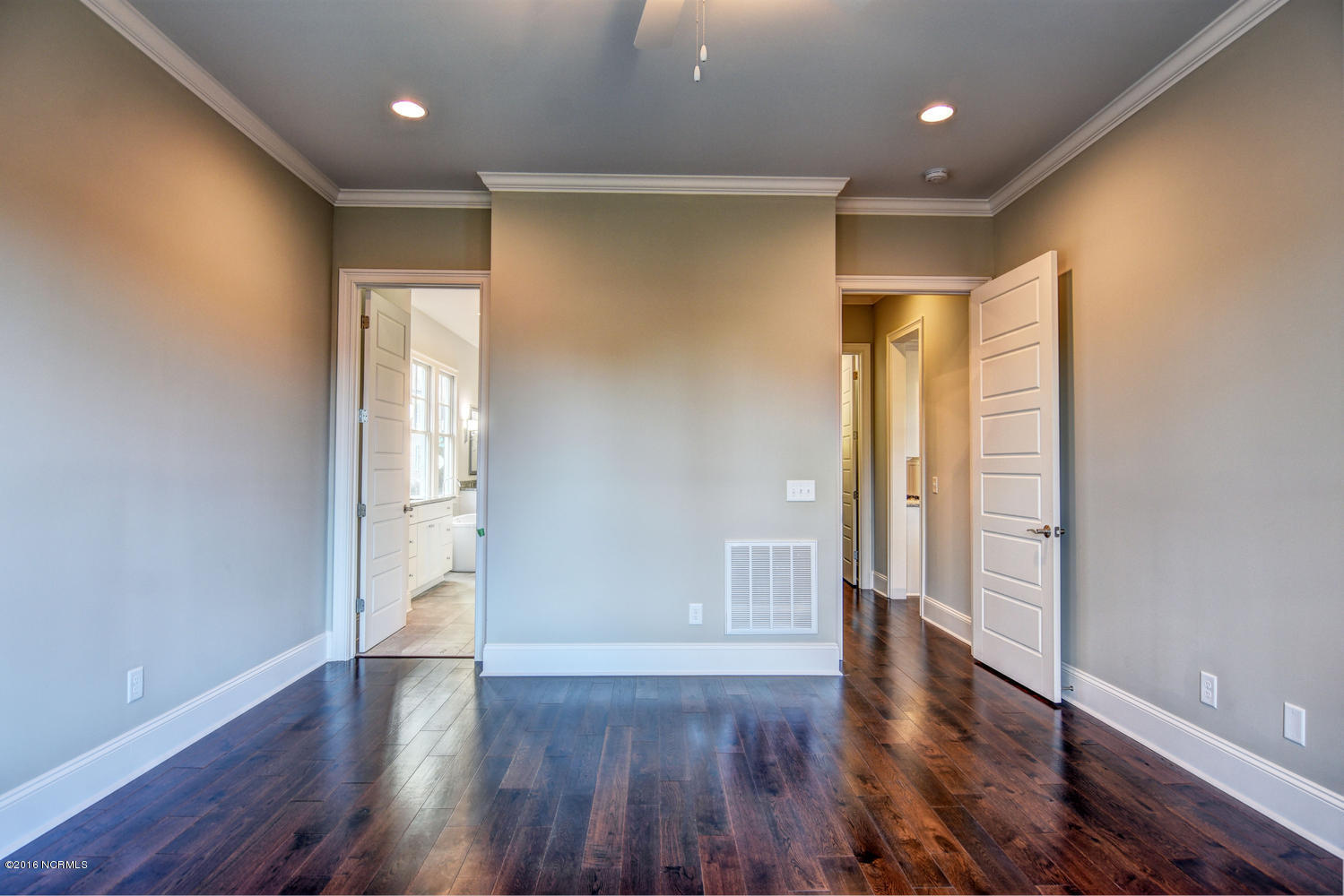 321 Gregory Road Wilmington, NC 28405 - Photo 11 of 36 321 Gregory Rd Wilmington NC-large-013-1