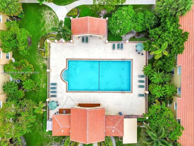 $345,000 | 7930 Northwest 7th Street, Unit 201, Pembroke Pines, FL 33024