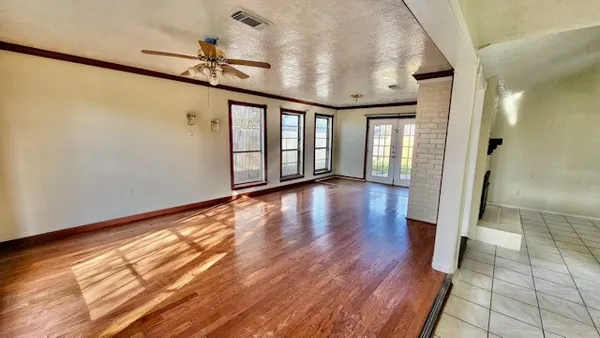 $1,675 | 1546 Daisey Bell Lane, Houston, TX 77067