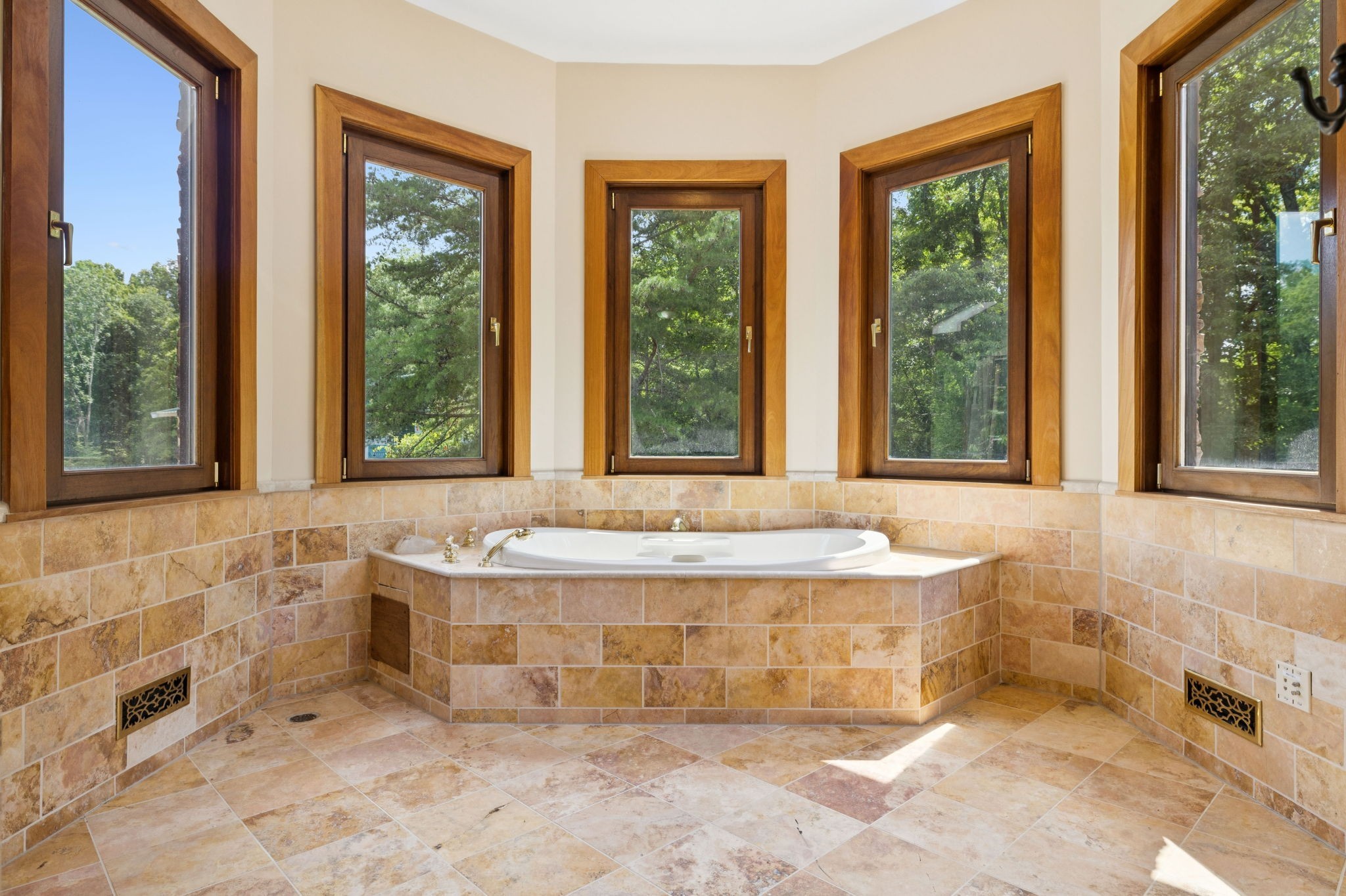 1374 Peter Pond Road Ashland City, TN 37015 - Photo 23 of 94 a bath tub sitting in a bathroom next to a window