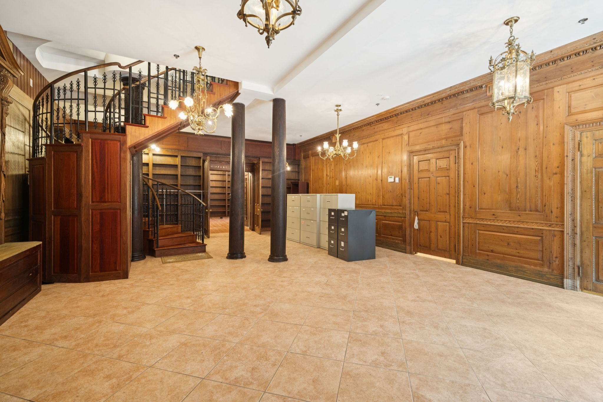 1374 Peter Pond Road Ashland City, TN 37015 - Photo 51 of 94 a view of a big room with closet