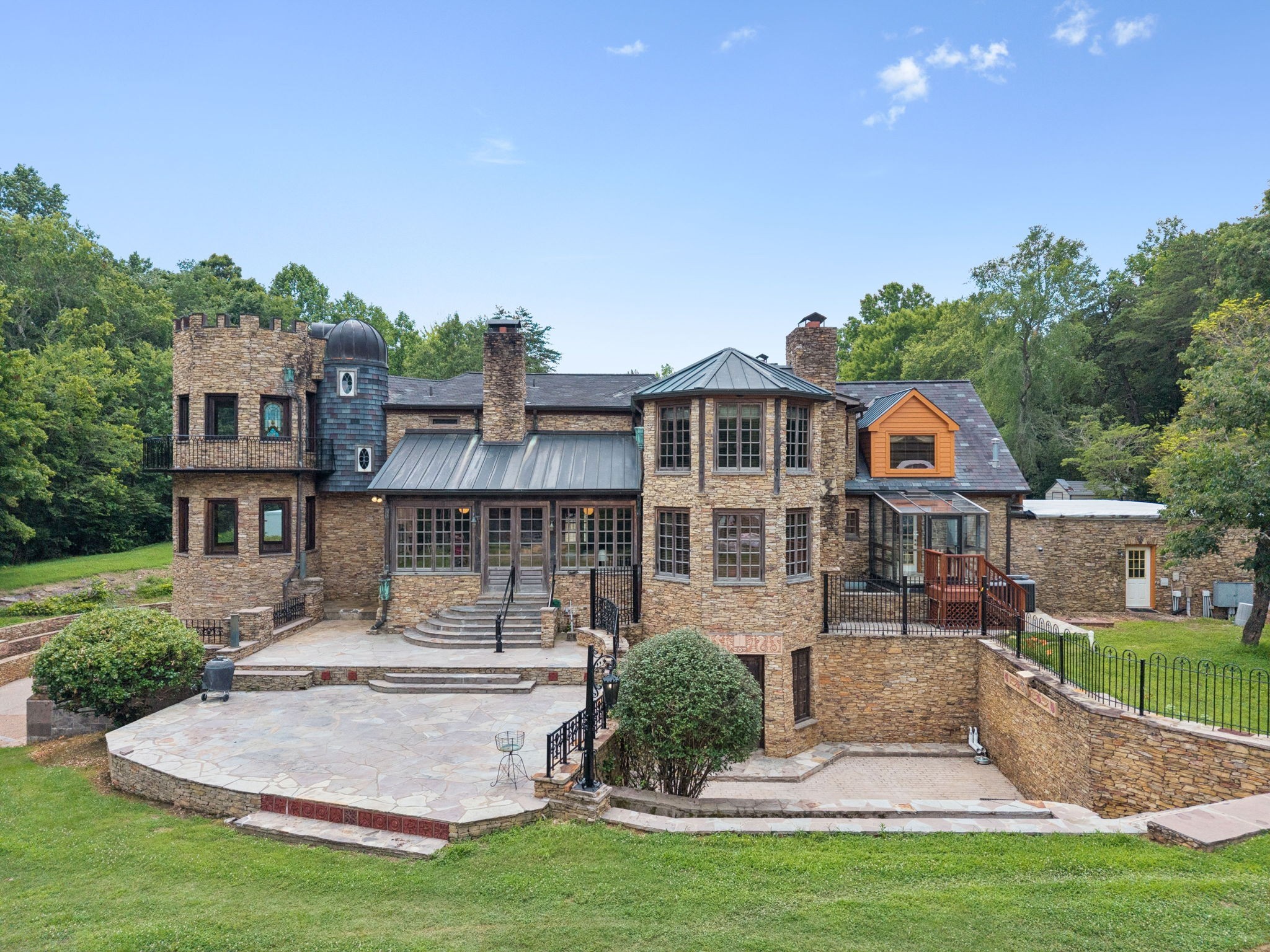 1374 Peter Pond Road Ashland City, TN 37015 - Photo 87 of 94 an aerial view of a house with swimming pool and a yard