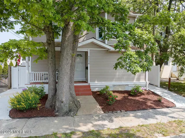 $3,300 | 1204 Emory Street, Unit 2, Asbury Park, NJ 07712