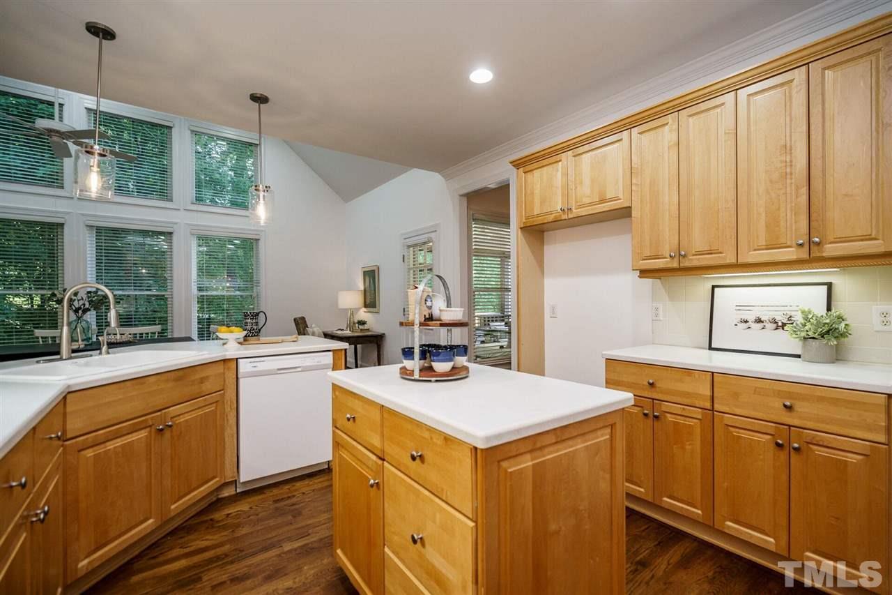 4517 Touchstone Forest Road Raleigh, NC 27612 - Photo 13 of 30